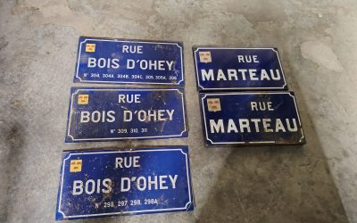 Vente de plaques de rue historiques